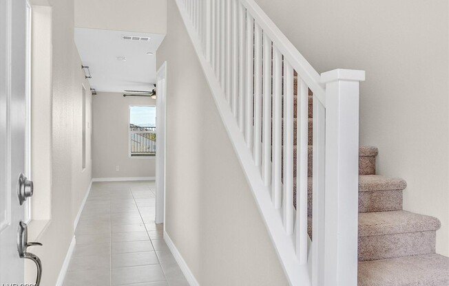 372 ROSEFINCH ST