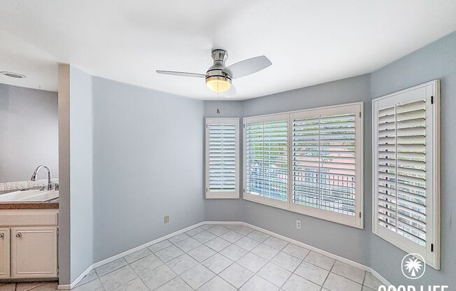 Spacious 2B/2BA Rancho Bernardo Condo with Balcony, W/D & Pool Access