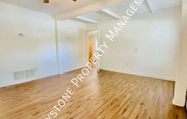230 MYSTIC LK DOCTOR N ST