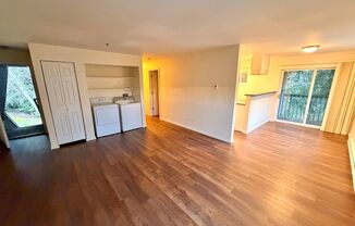 Ridgeline Apartments – Assigned Parking and In-Unit Washer & Dryer