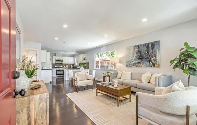 770 N 16 ST