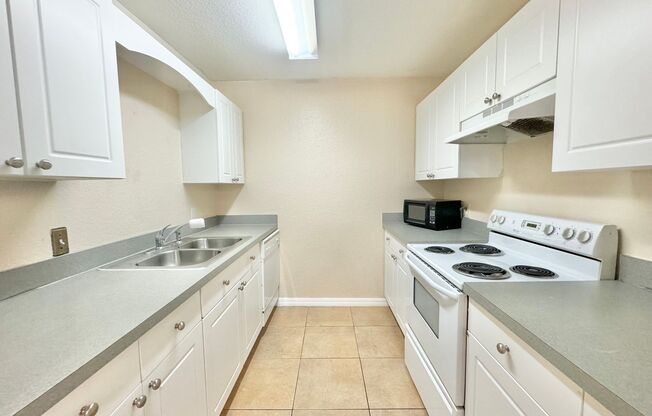 1 bed, 1 bath, $1,150, Unit 281