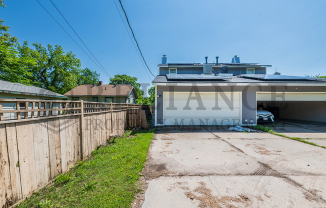 445 RICHMOND N