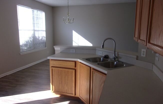 3 Bedroom / 2.5 Bathroom with 2 car garage at Bluffton Park