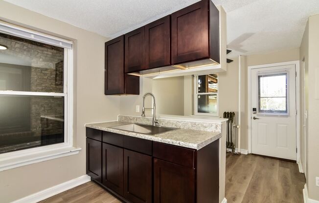 1 bed, 1 bath, 655 sqft, $1,145, Unit 1406-01