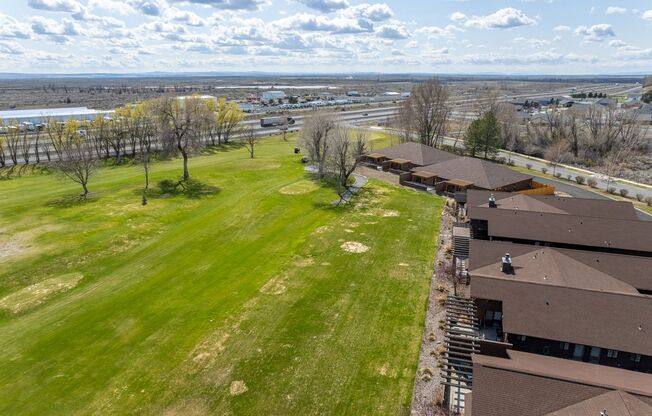 Condo for rent on the Country Club Golf Course