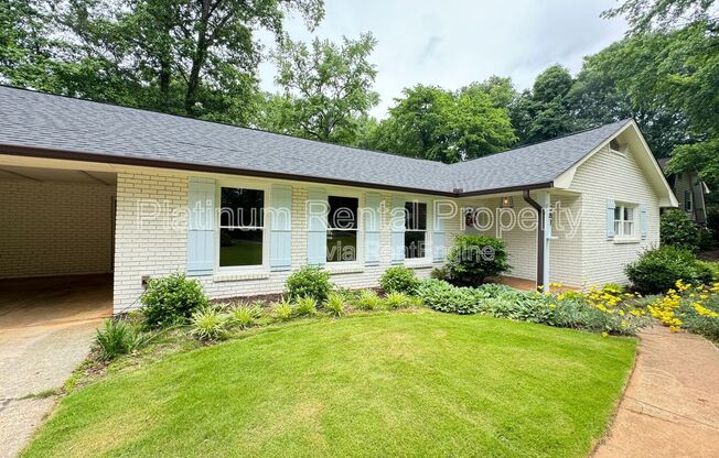 381 LYNNE CIR