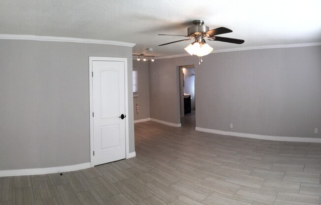 1003 E. Clark Ave