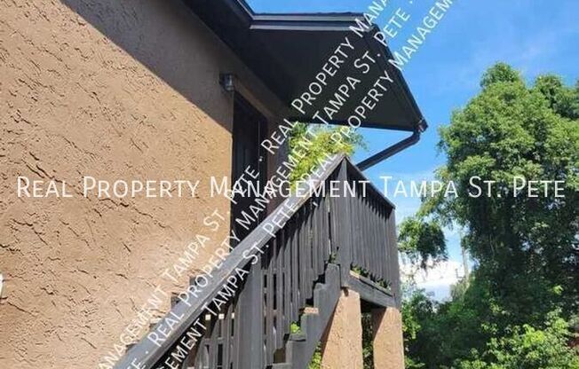 8429 N 39 ST