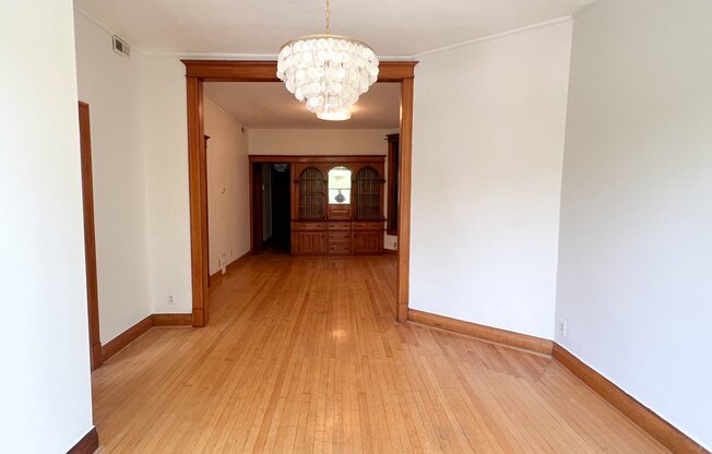 909 N CAMPBELL AVE