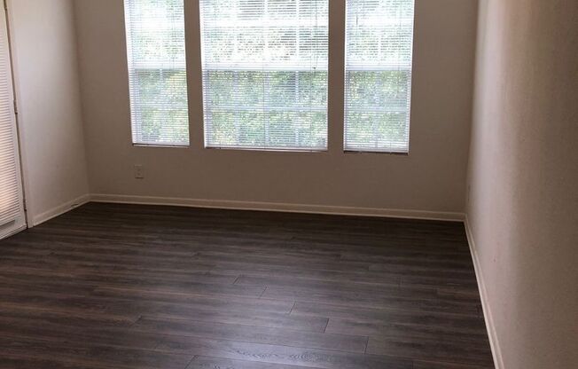 Lexington Place - 0326