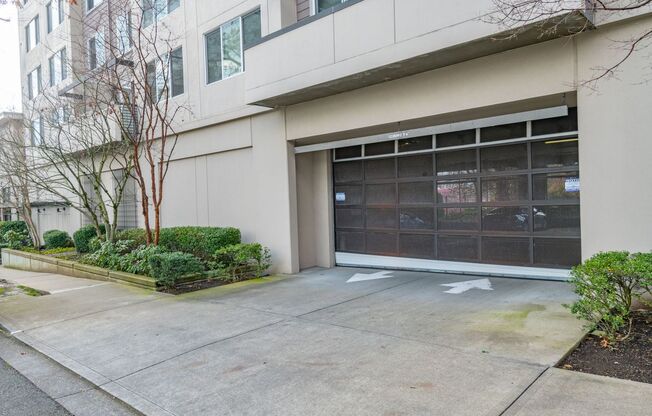 1 bed, 1 bath, 705 sqft, $1,580, Unit 206