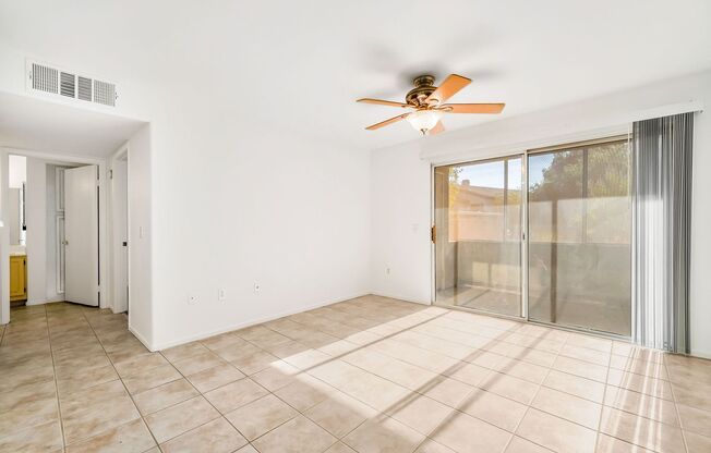 2 beds, 2 baths, $1,283, Unit # 1132 1132