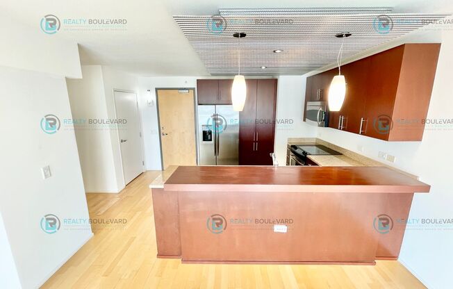 1 bed, 1 bath, $1,695, Unit # 807