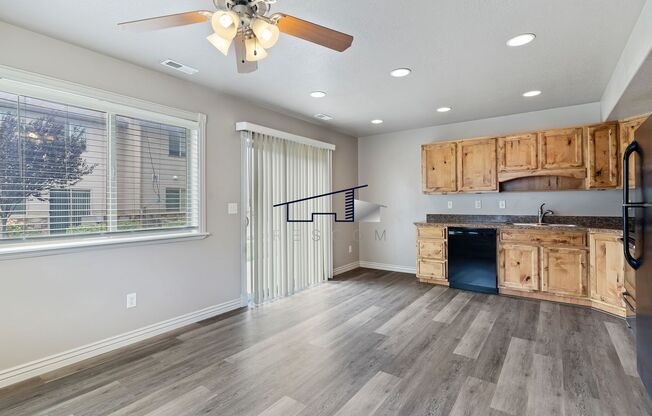 Fantastic Ogden 3 Bedrooom Townhouse!