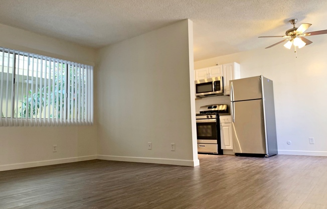 1 bed, 1 bath, 615 sqft, $1,775, Unit 22