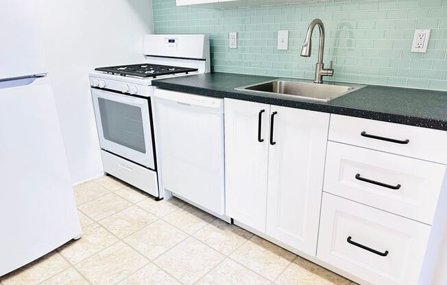 8804 Bradford Road SPRING PARK PROPERTIES, LLC