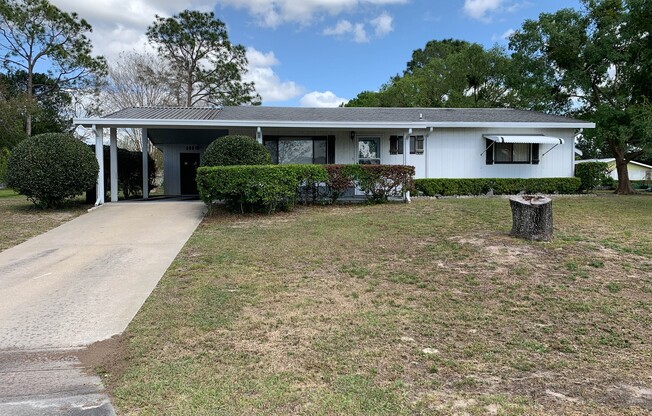 10081 SW 95th Avenue Pine Run One person Over 55