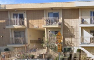 1111 ARAPAHOE APTS LLC