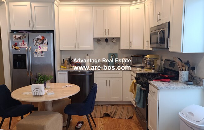 121 WEBSTER AVE