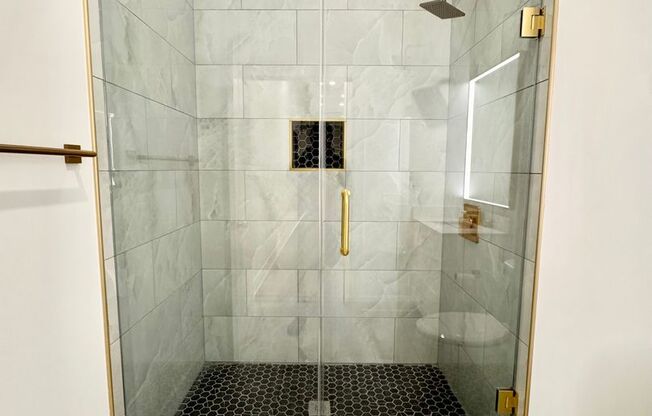 1 bed, 1 bath, 527 sqft, $1,295, Unit 504