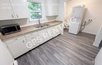 3802 19th Ave SW - 3802 19th Ave SW