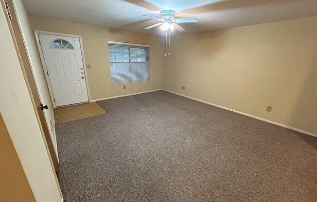 2 beds, 1 bath, $1,350