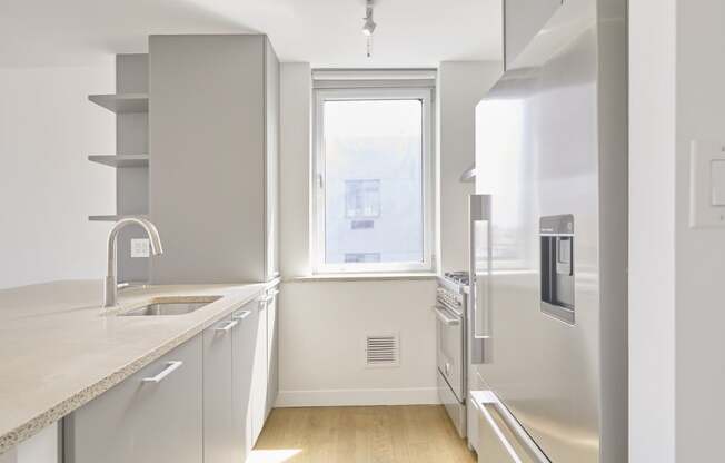 1 bed, 1 bath, 760 sqft, $7,250, Unit 1201