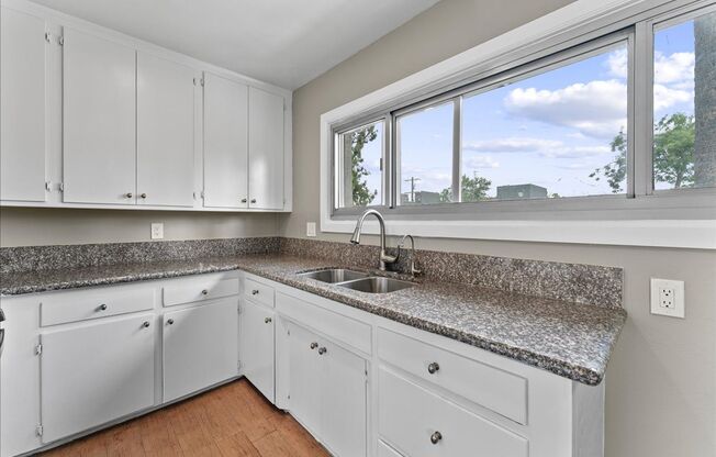 3100 W 99 ST