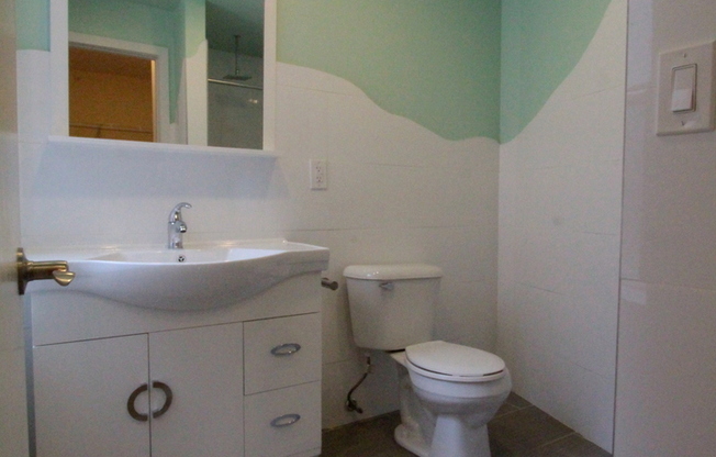 2 beds, 2 baths, 750 sqft, $1,985, Unit 207