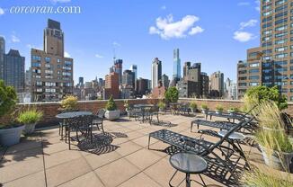 405 E 63 ST