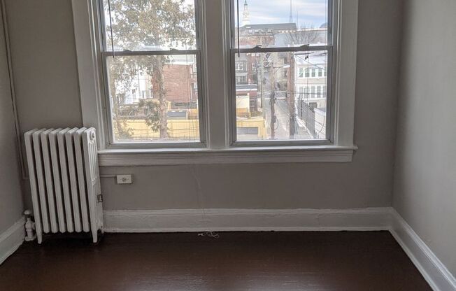 1235 Randolph St NW