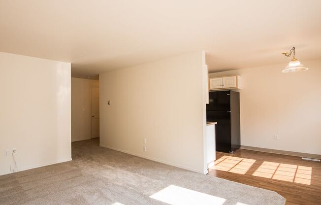 Hathaway Court Vacant Townhome Living Room