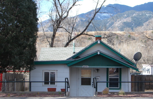 3151 West Pikes Peak Aveune