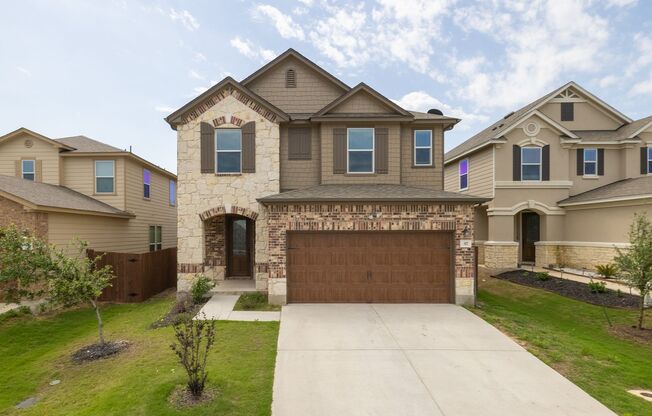 Like New in Georgetown! Spacious 3-Bedroom Home with Large Backyard