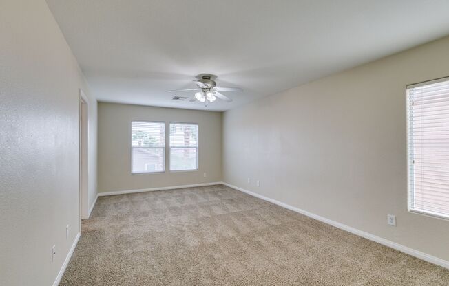 4 beds, 2.5 baths, $1,900