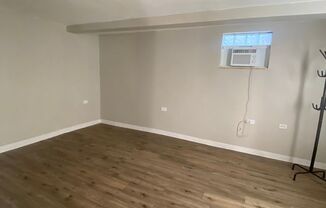 1 bed, 1 bath, $1,000, Unit #2