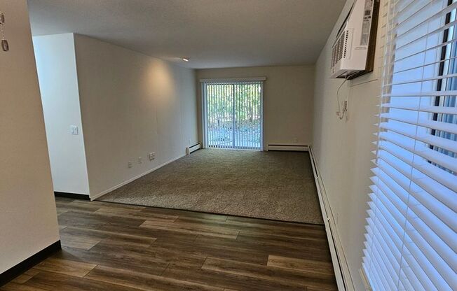 2 beds, 2 baths, 960 sqft, $1,025, Unit 21 - 107