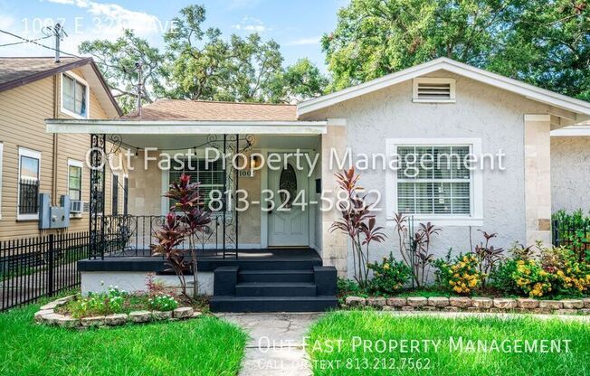 1007 E 32 AVE