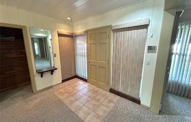 20 N ORION AVE