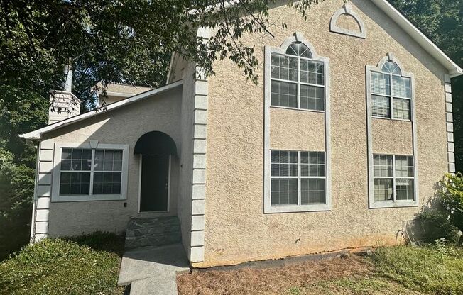 3BR/3BA Duplex in Sought-After Kennesaw Area!