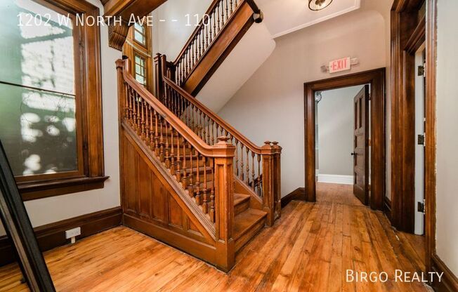 1202 W North Ave