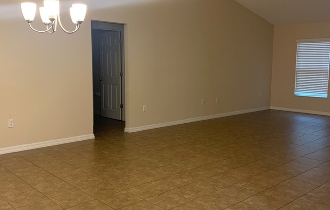 3 beds, 2 baths, $1,895