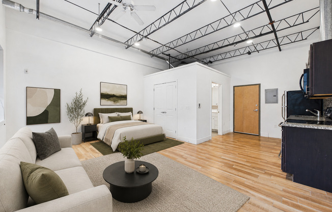 164 W Chelten Ave