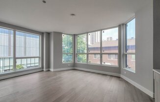 1209 N CLARK