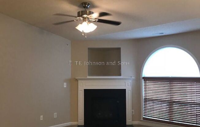 3761-301 Holmes Creek Place