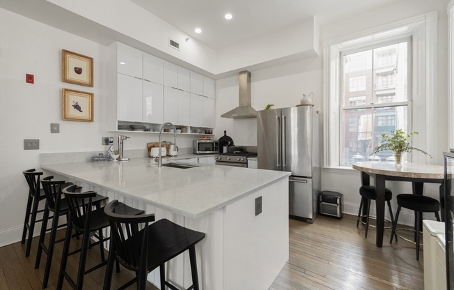 55 West Broadway Street 3
