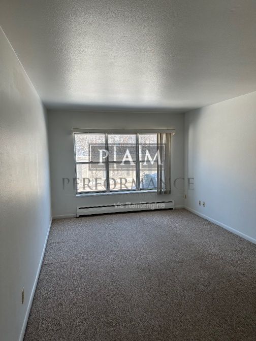 2869 S 6 ST