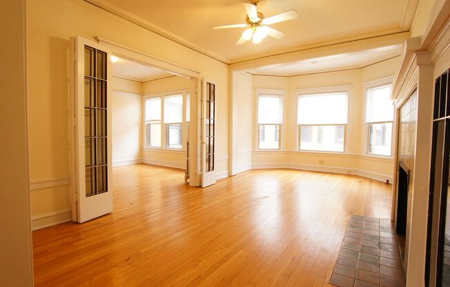 1 bed, 1 bath, 908 sqft, $2,195, Unit 2426-1W
