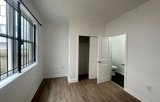 1515 W Seybert St